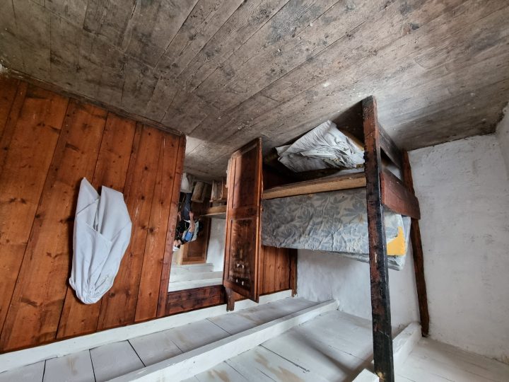 Cabane de Plan-Bas