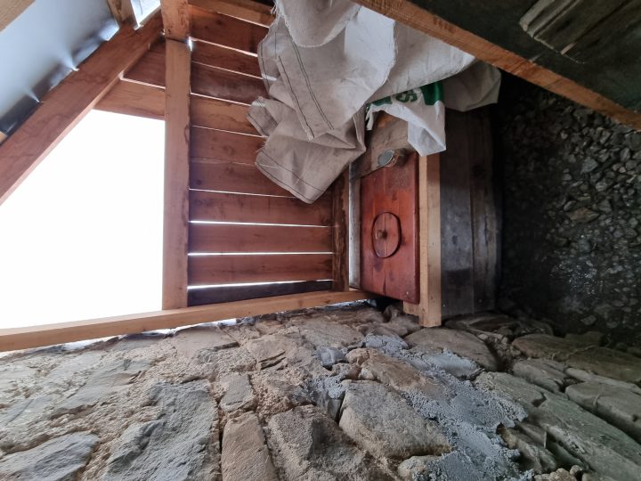 Cabane de Plan-Bas
