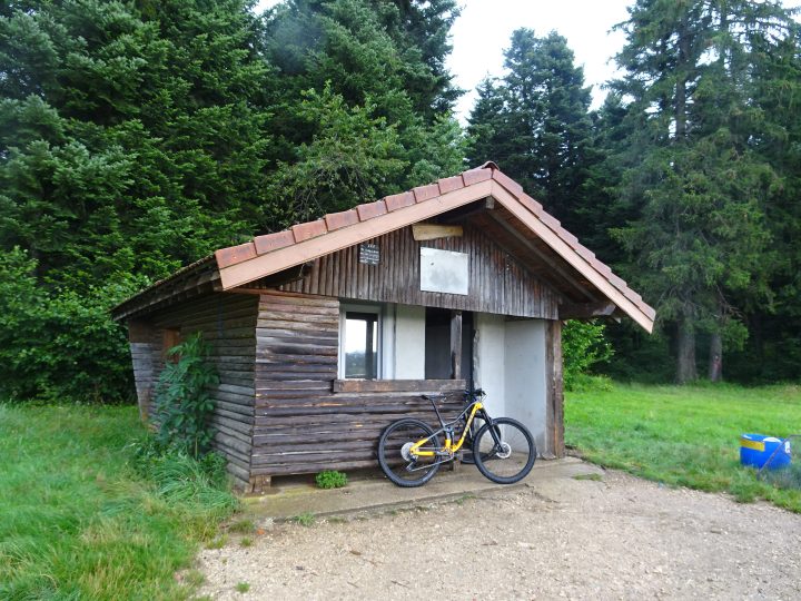 Cabane du Mont Séverin