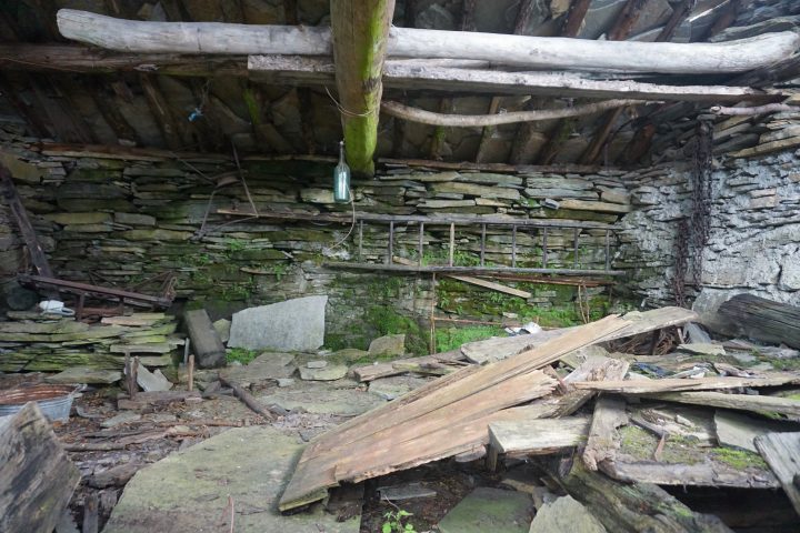 Ancienne carrière de lauze