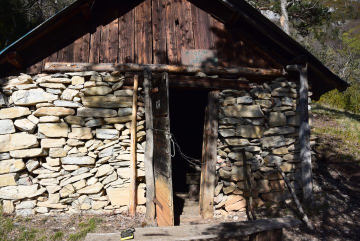 Cabane de Ménil