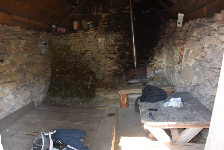 Cabane de Ménil