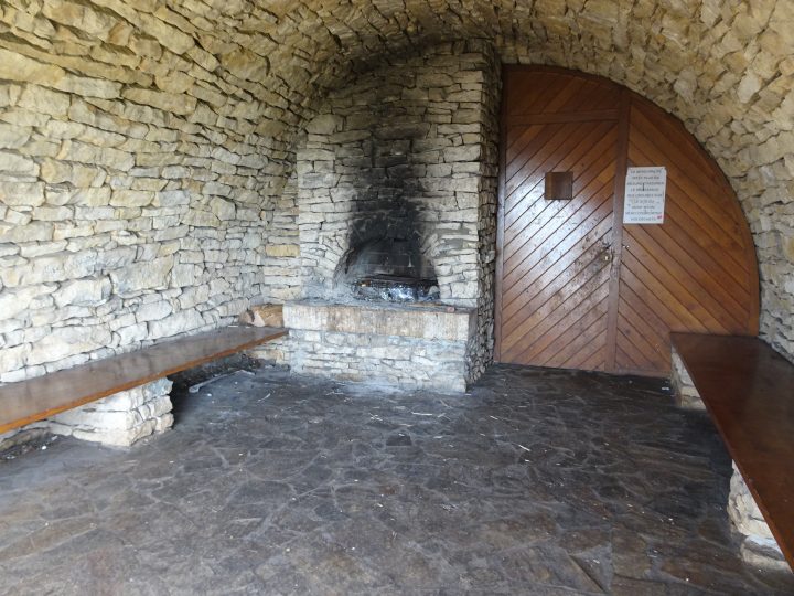 Cabane du Mont Myon