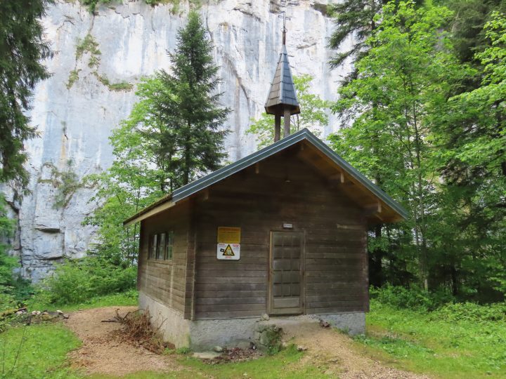 Chapelle-abri des échelles de la Mort
