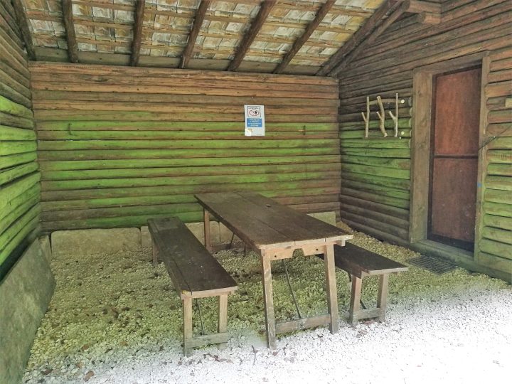 Cabane forestière les Vieux Ponts