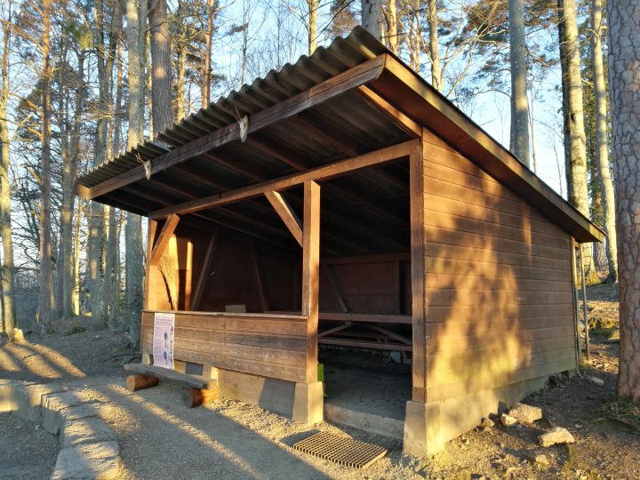 Waldhütte Mattweid