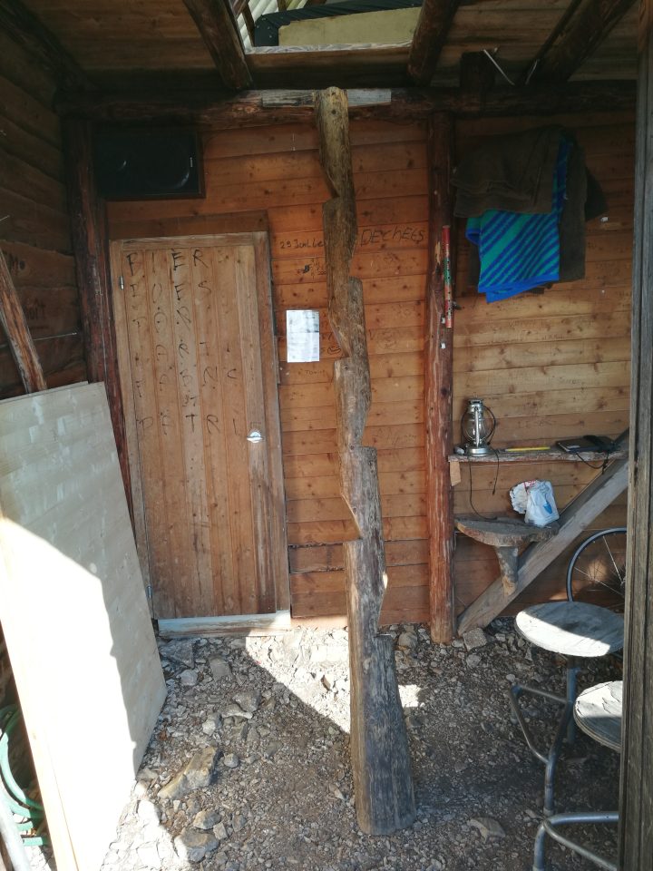 Cabane aux Roches