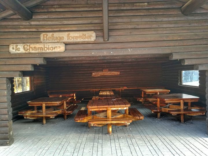 Refuge forestier le Chambion