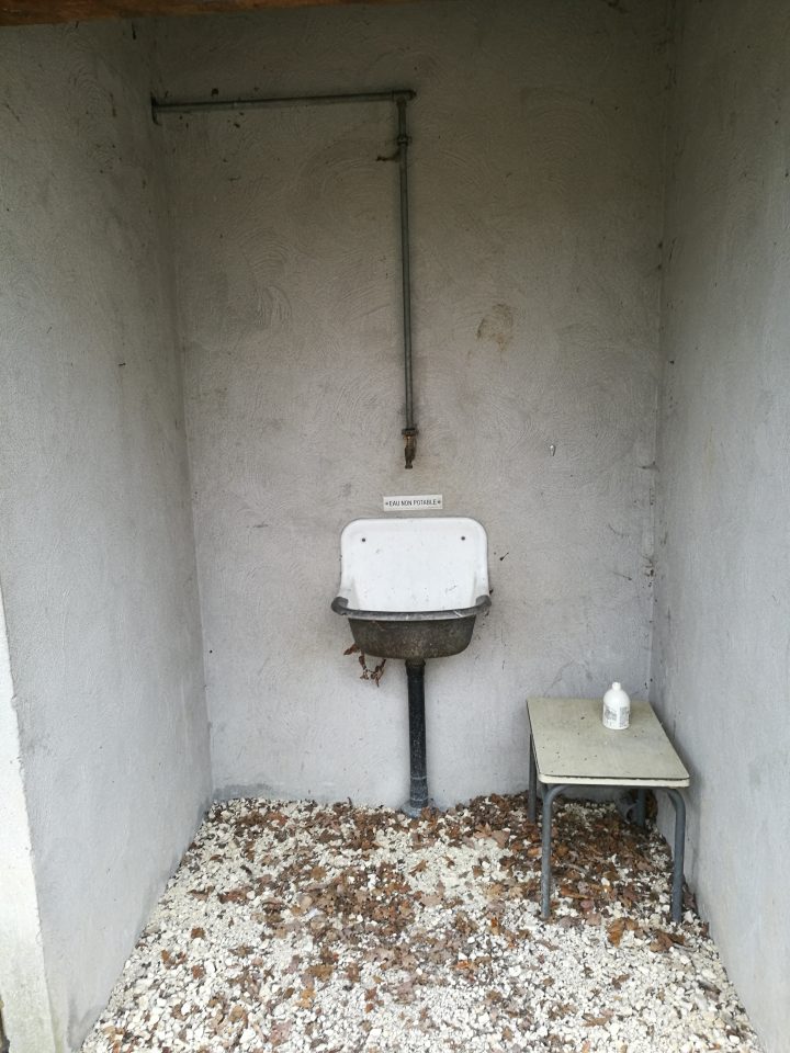 Cabane forestière de Chevenez