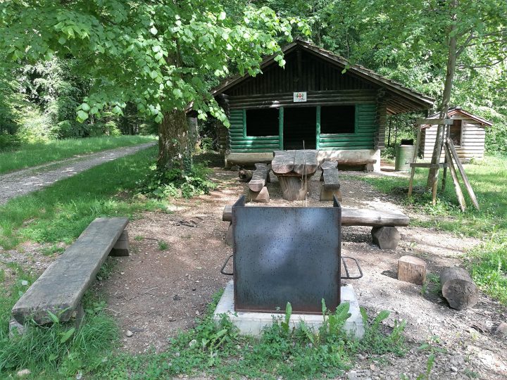Waldhütte Muni