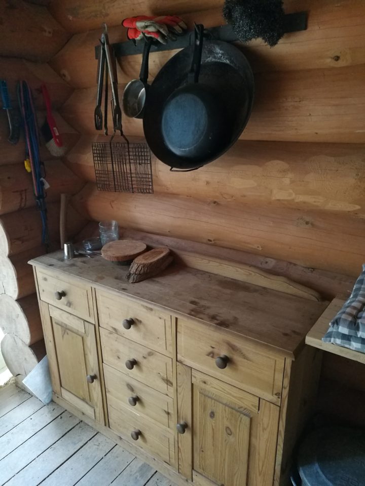 Blüttenenchöpfli-Hütte