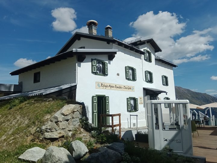 Refuge Pavillon