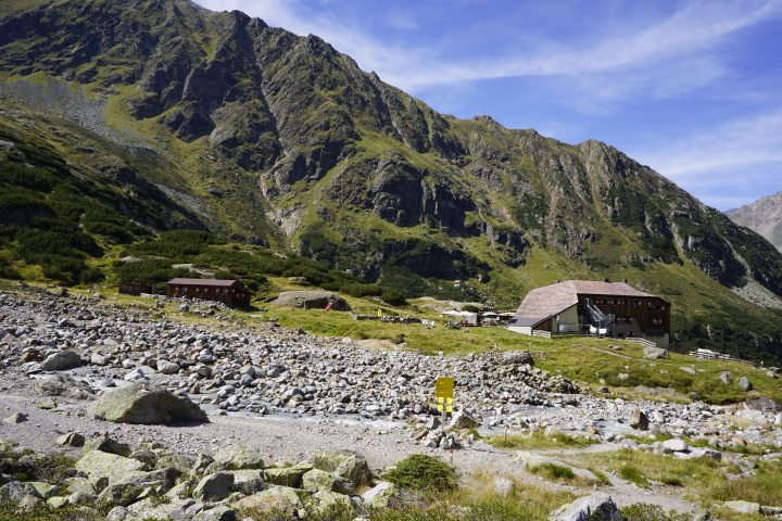 Sulzenau Hutte