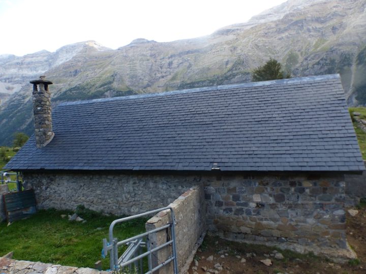 Refuge de la Larri
