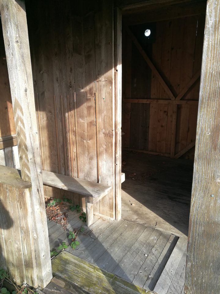 Cabane forestière Mont Lucelle