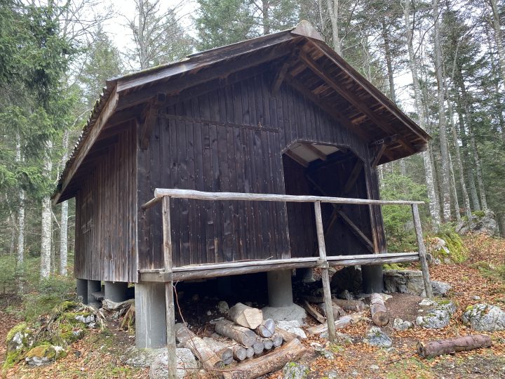 Refuge de Chasse le Mazo