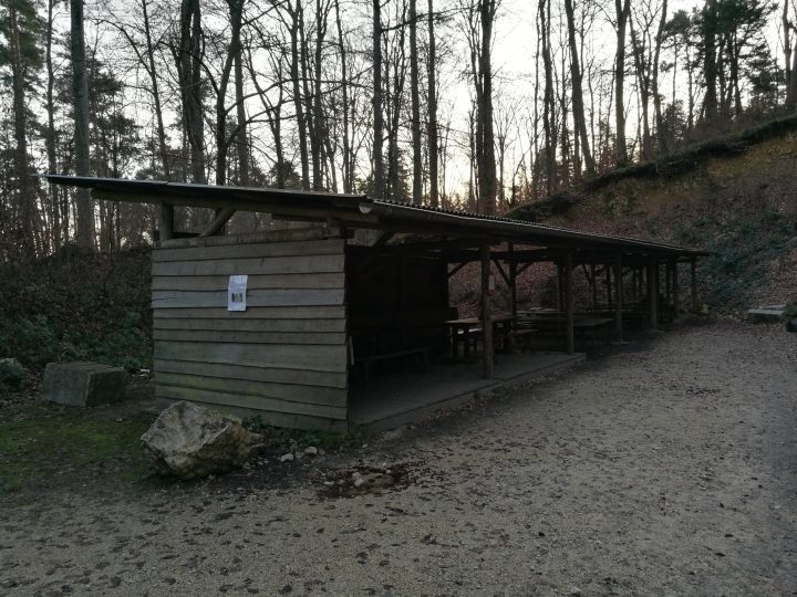 Unterstand Dänkmolgrüebli
