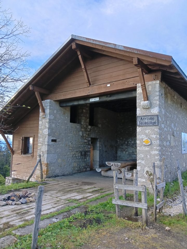 Arrivée de l'ancien télésiège