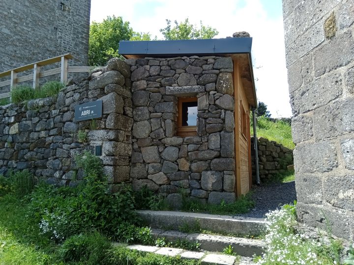 Abri d'Aubrac