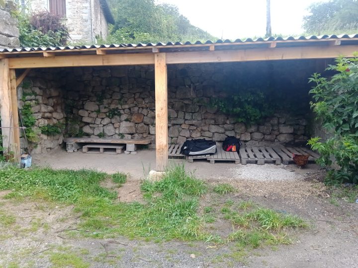 Abri de l'Orée du Chemin