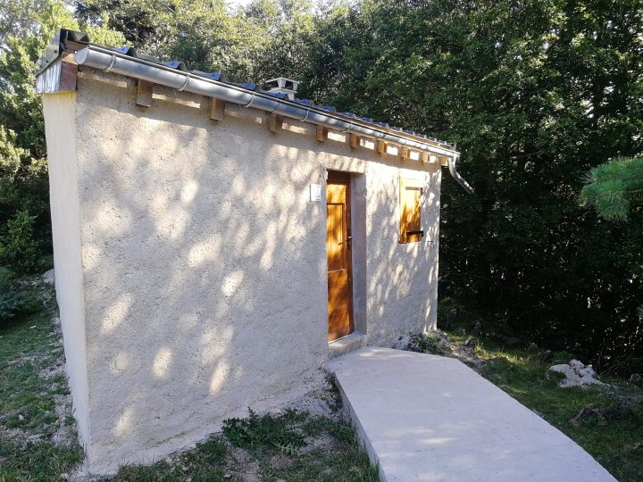 Refuge du Serre de Montcamp