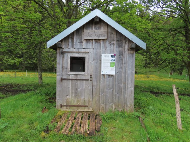 Abri de douanier des Seignes aux Gras