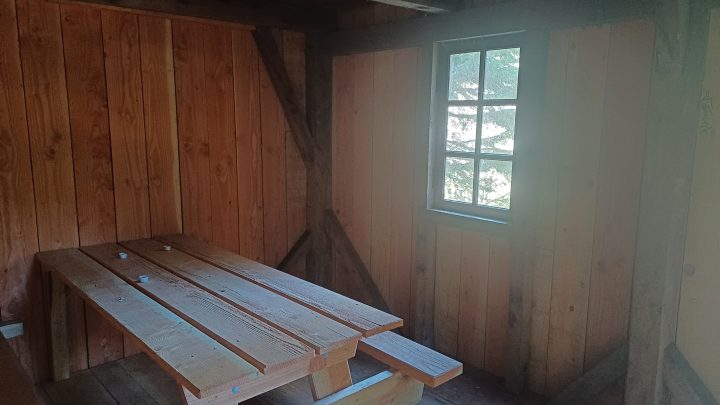Cabane de Sagnepic