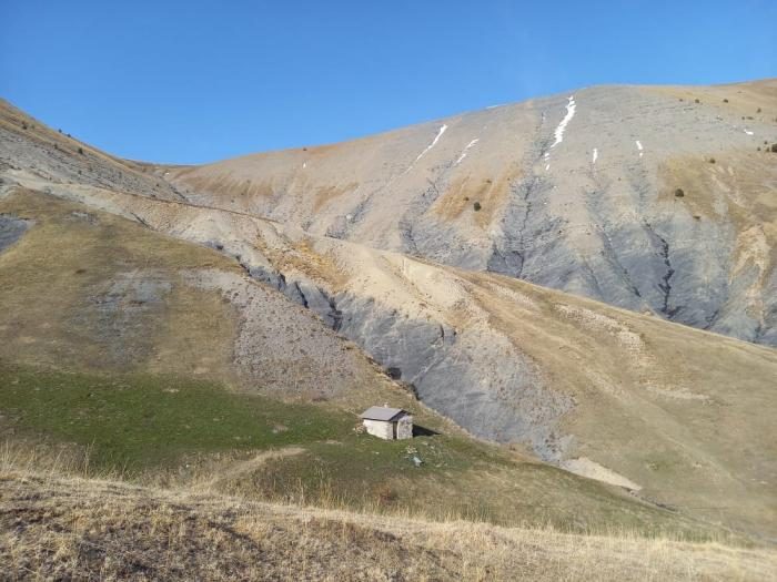 Cabane des Planes